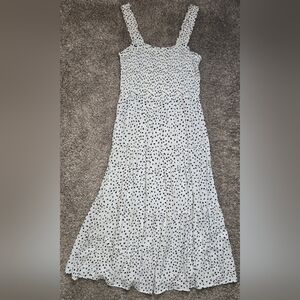 beachlunchlounge White Spotted (Black) Tiered Ruched Maxi Dress Size Medium